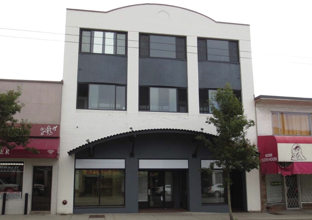 6632-6638 Main St, Vancouver, BC à vendre Photo principale- Image 1 de 1