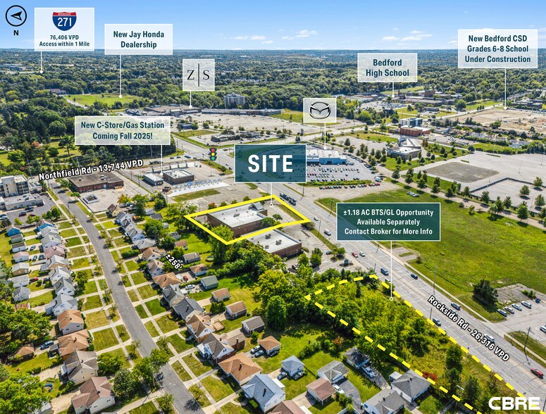 21250 Rockside Rd, Bedford, OH à louer - Photo du bâtiment - Image 2 de 17