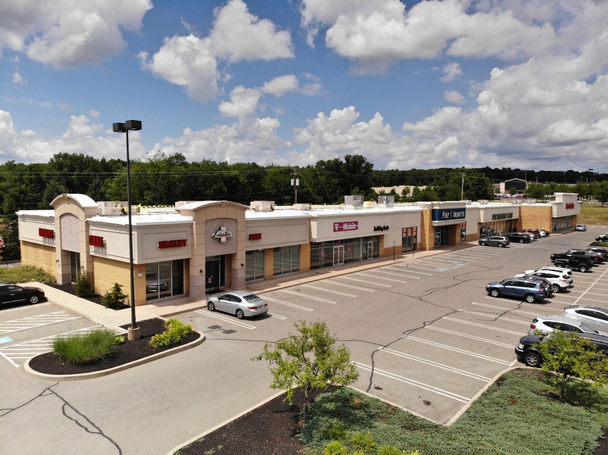 450 State Rte 611, Stroudsburg, PA for lease Primary Photo- Image 1 of 7