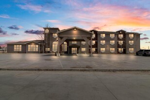 Quality Inn & Suites Pinedale - Motel