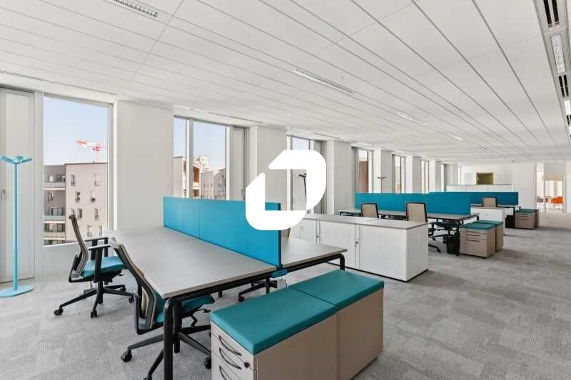Bureau dans Villeurbanne à louer - Photo du bâtiment - Image 3 de 22
