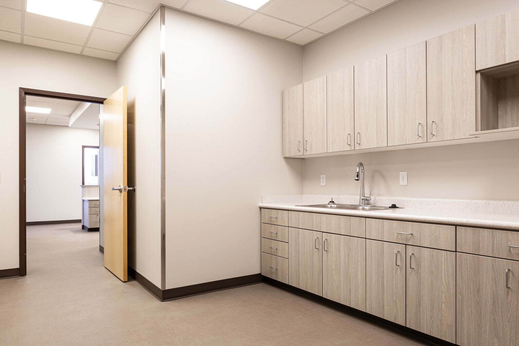 1160 E 3900 S, Salt Lake City, UT à louer Photo intérieure- Image 1 de 12