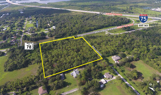 Plus de détails pour 17300 Wells Rd, North Fort Myers, FL - Terrain à vendre