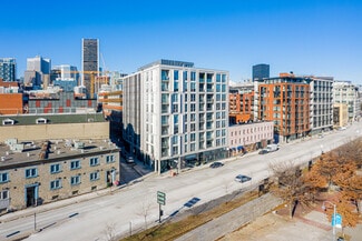 Plus de détails pour 705 Rue de la Commune O, Montréal, QC - Commerce de détail à louer