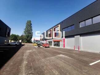 Plus de détails pour 6 Rue De Bretagne, Saint-Quentin-Fallavier - Local d'activités à louer