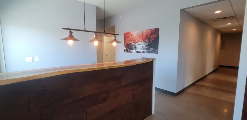 420 W Mahoney Ave, Mesa, AZ à louer - Photo du bâtiment - Image 3 de 7