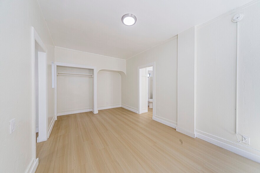 2505-2509 Malabar St, Los Angeles, CA à vendre - Photo du bâtiment - Image 3 de 10