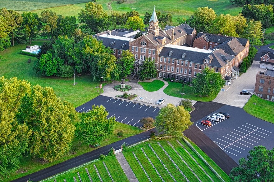 2 Pioneer Ln, Ruma, IL à vendre - Photo du bâtiment - Image 2 de 6