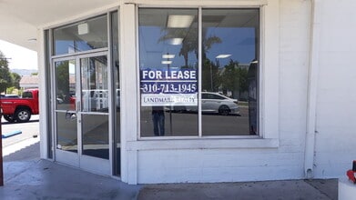 1452-1496 Los Angeles/190, Simi Valley, CA à louer Photo intérieure- Image 2 de 5