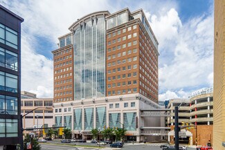 Plus de détails pour 671 N Glebe Rd, Arlington, VA - Bureau à louer