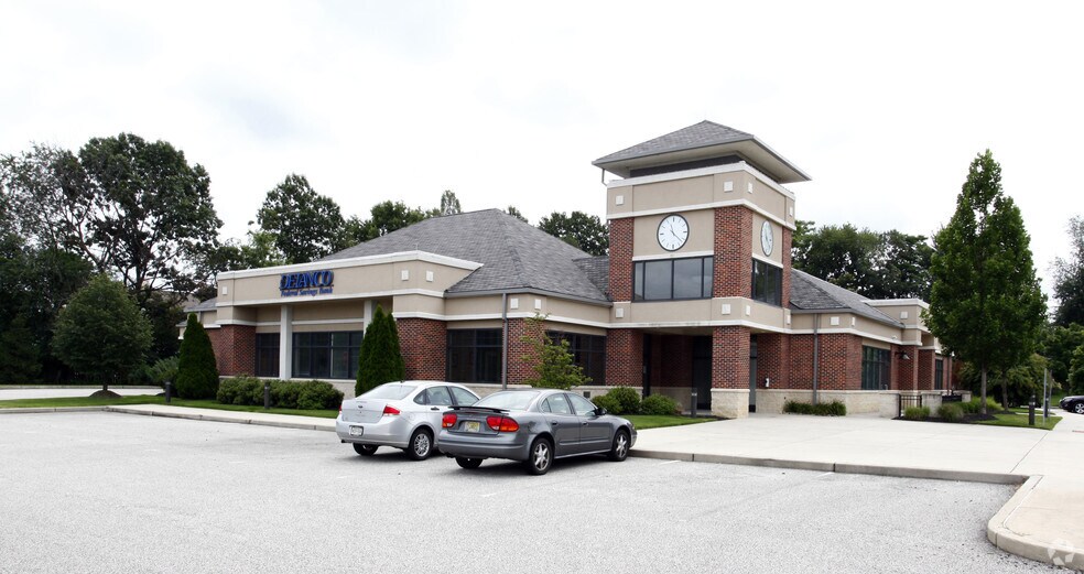 506 Route 130 N, Cinnaminson, NJ à louer - Photo du bâtiment - Image 1 de 2