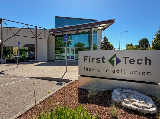 More details for First Tech Credit Union & Hillsboro Med. – for Sale, Hillsboro, OR