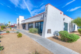 1340 E Flamingo Rd, Las Vegas, NV for lease Building Photo- Image 2 of 3