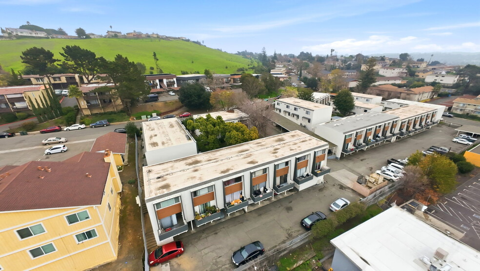 123 Kathy Ellen Dr, Vallejo, CA à vendre - Photo du bâtiment - Image 2 de 15
