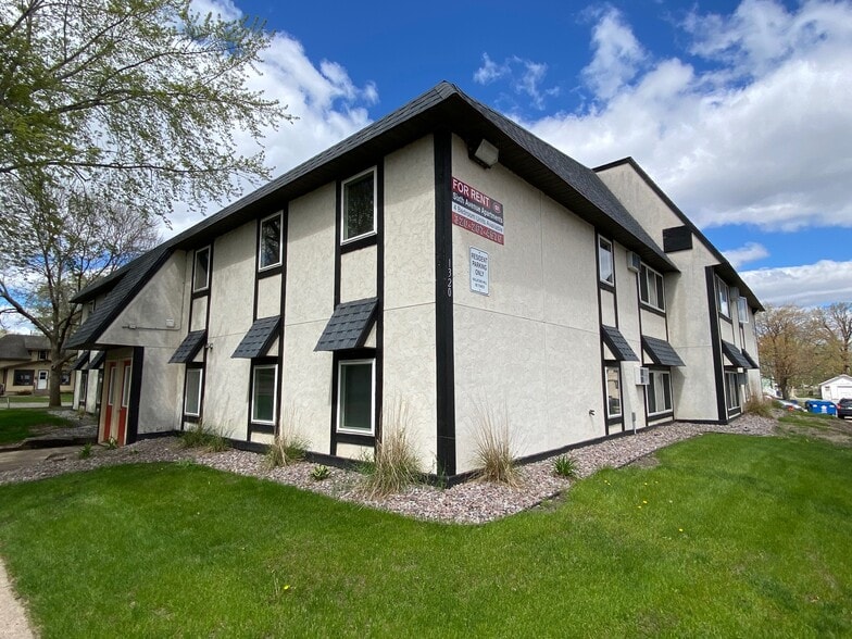 1310-1320 6th Ave S, Saint Cloud, MN for sale - Building Photo - Image 1 of 1