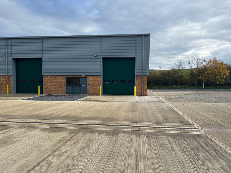 Barby Ln, Rugby for lease - Building Photo - Image 2 of 10