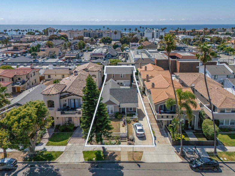 213 S Francisca Ave, Redondo Beach, CA à vendre - Photo du bâtiment - Image 3 de 26