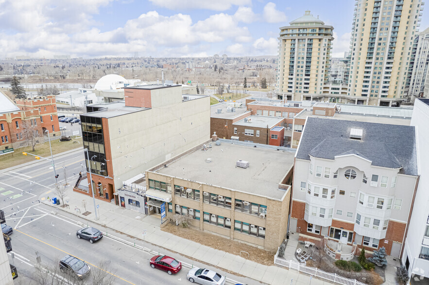 1136 8th Ave SW, Calgary, AB for lease - Aerial - Image 3 of 4