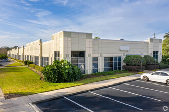 6500 Bowden Rd, Jacksonville, FL for lease Building Photo- Image 2 of 6