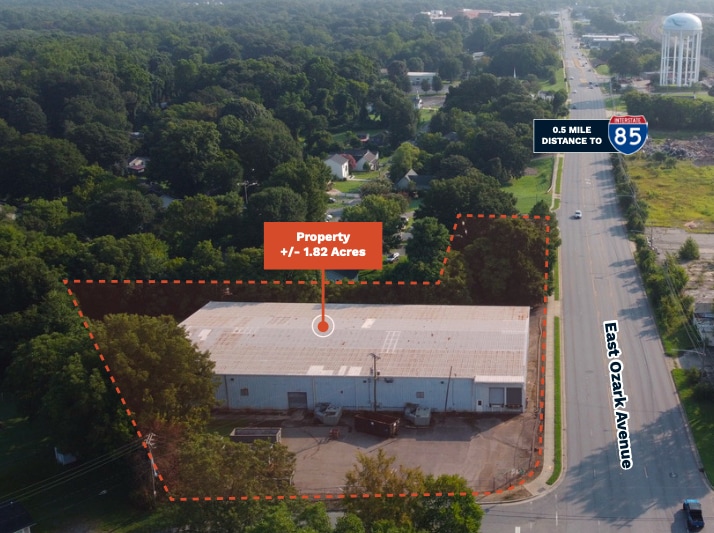 1202 Ozark ave, Gastonia, NC for lease Interior Photo- Image 1 of 8