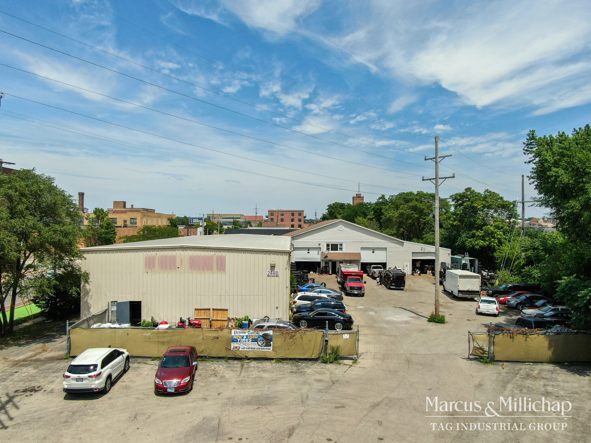 244 S River St, Aurora, IL à vendre Photo du bâtiment- Image 1 de 1