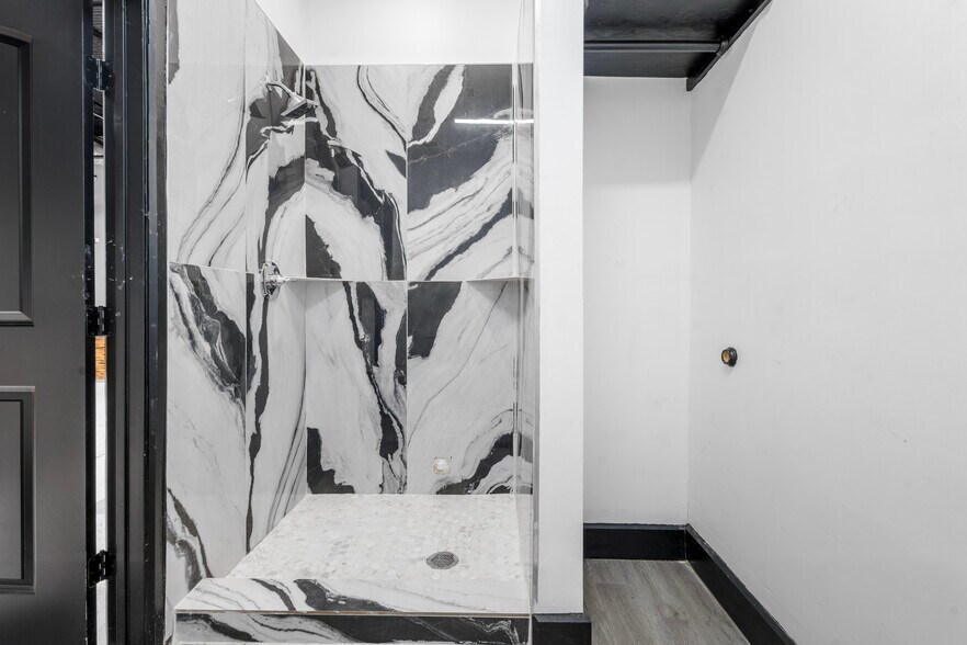 1520 College Ave, South Houston, TX à louer - Photo intérieure - Image 3 de 21