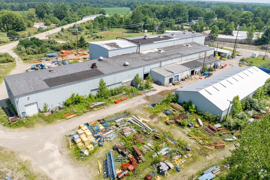 1152 Elm St, Grafton, OH à vendre - Photo principale - Image 1 de 21