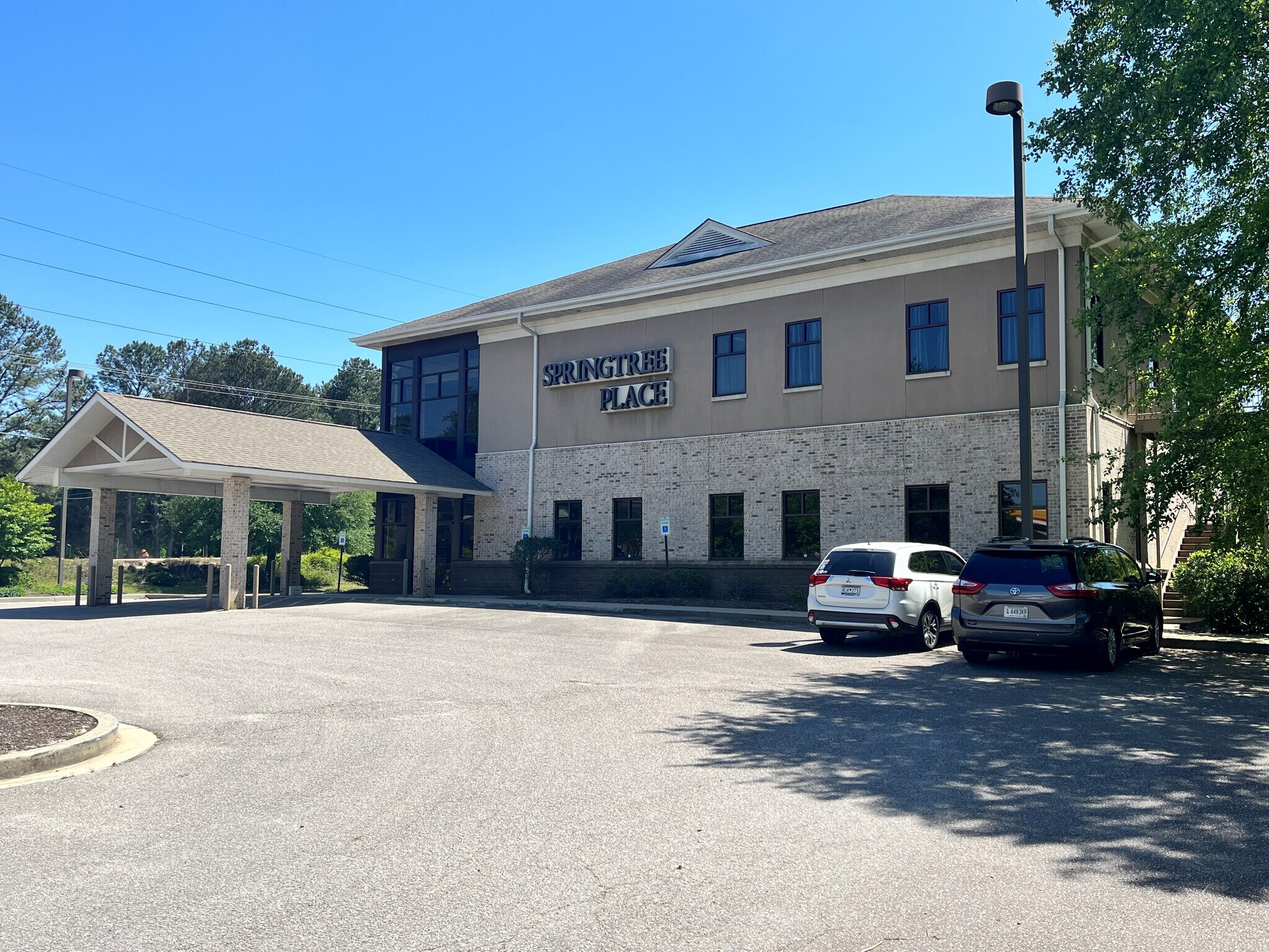 200 Springtree Dr, Columbia, SC à vendre Photo du bâtiment- Image 1 de 22