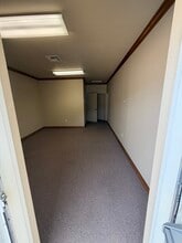 4101 Viking Dr, Bossier City, LA for lease Interior Photo- Image 2 of 6