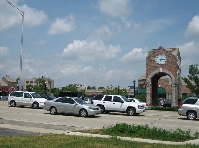 103 E Ogden Ave, Clarendon Hills, IL à vendre - Autre - Image 2 de 48