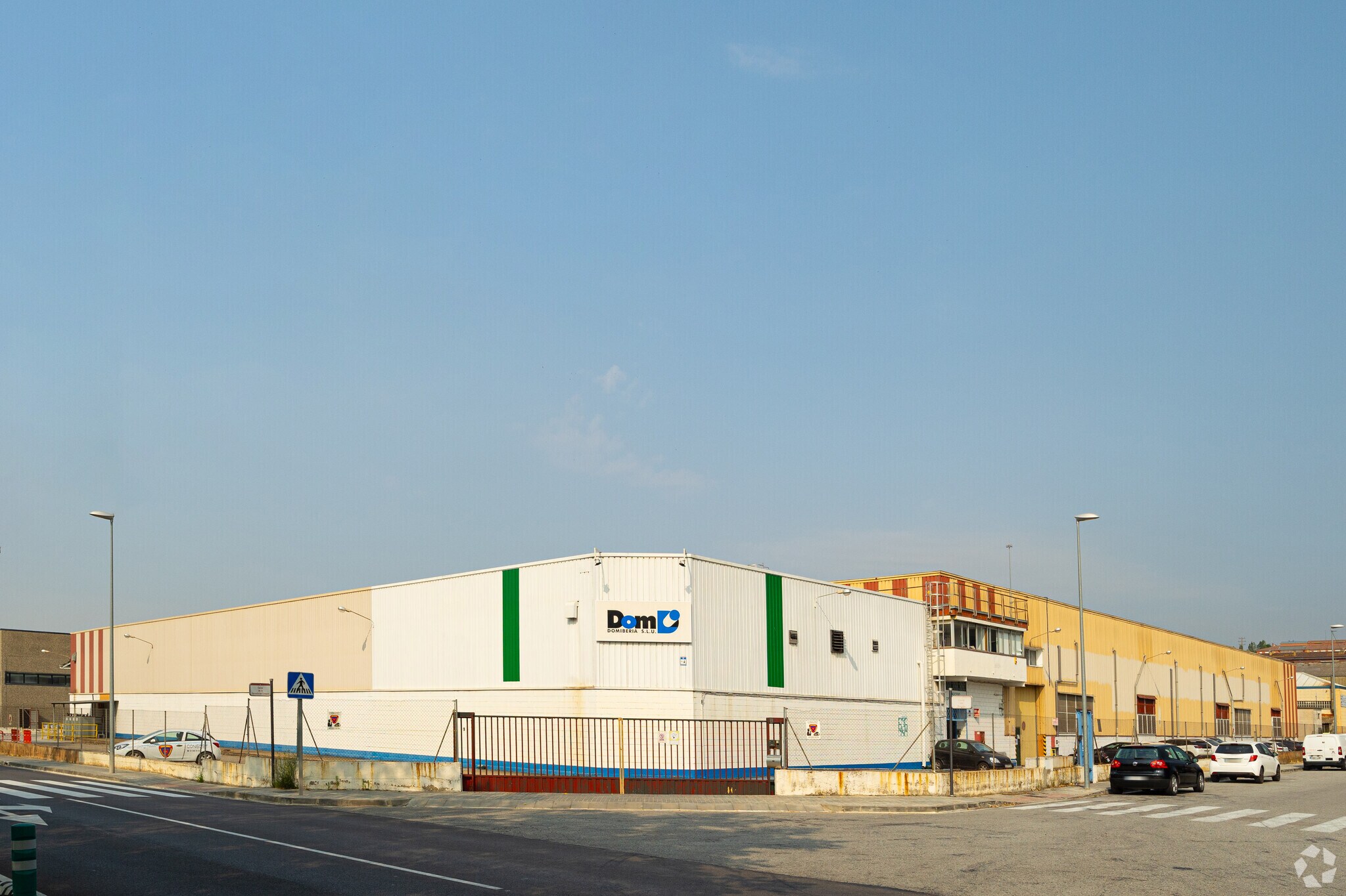 Industrial in Montmeló, Barcelona for sale Primary Photo- Image 1 of 40