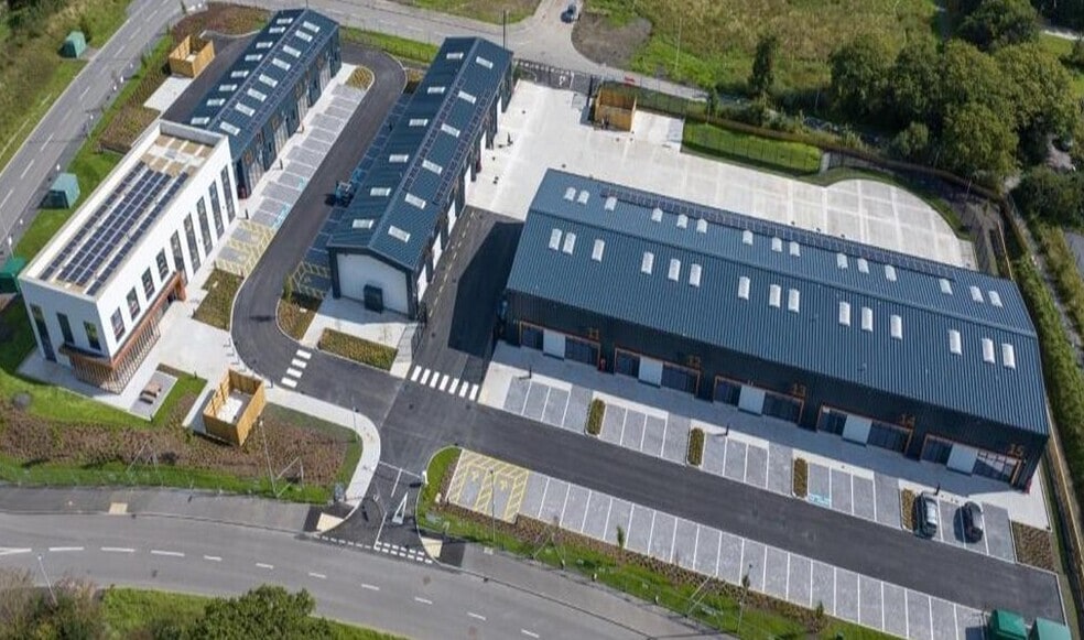 111 Gate Rd, Penygroes à louer - Photo du bâtiment - Image 3 de 6