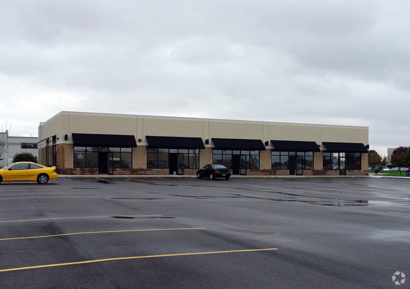 28400 Cedar Park Blvd, Perrysburg, OH for lease - Building Photo - Image 2 of 4