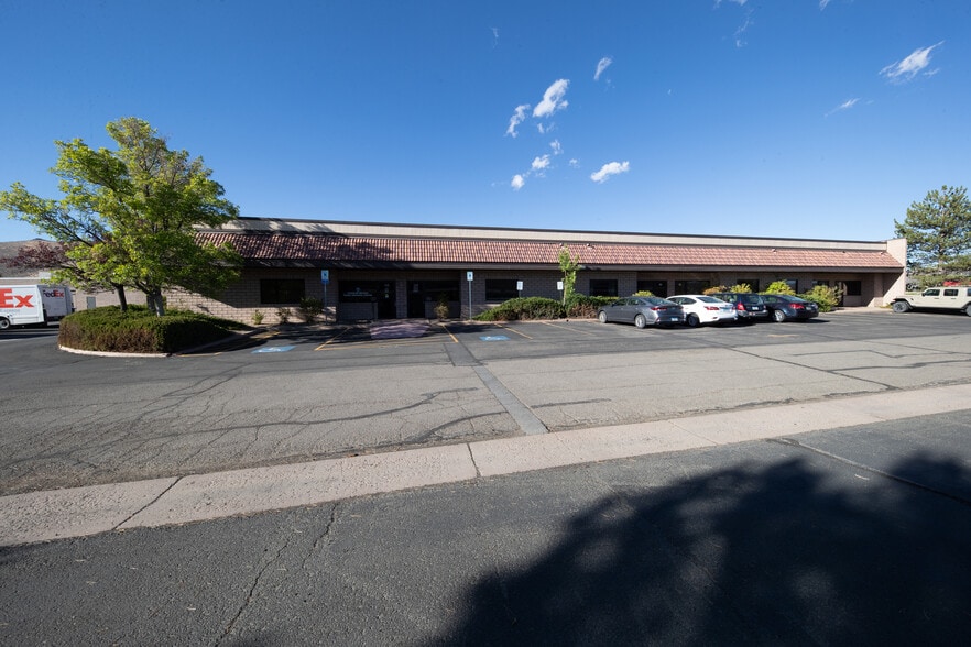 1665 Old Hot Springs Rd, Carson City, NV for lease - Building Photo - Image 2 of 15