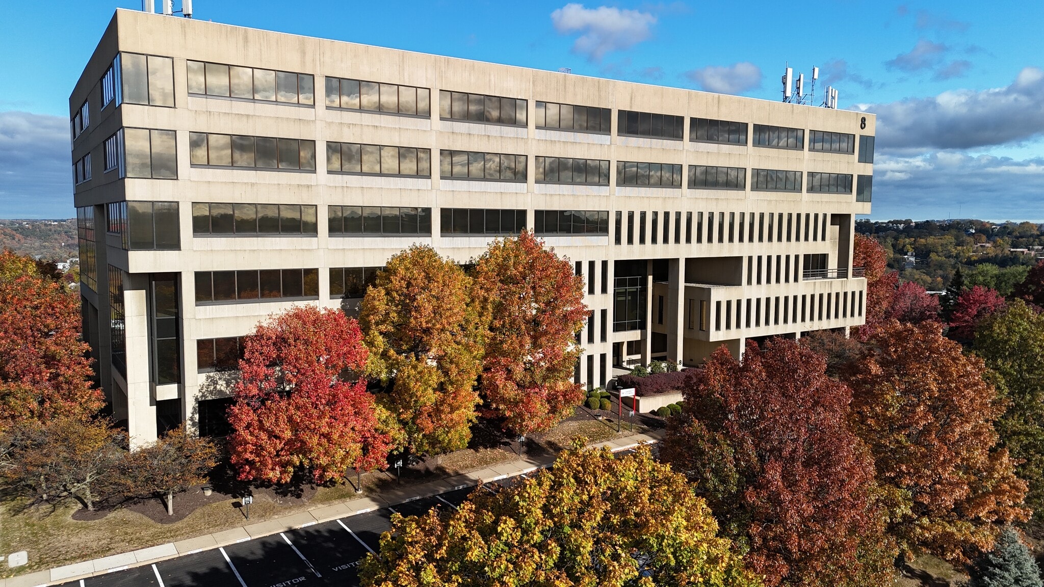 730 Holiday Dr, Pittsburgh, PA à louer Aérien- Image 1 de 6