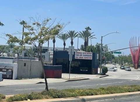 13239 Imperial Hwy, Santa Fe Springs, CA for lease - Building Photo - Image 2 of 6