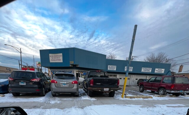 7259 W Irving Park Rd, Chicago, IL à vendre - Photo principale - Image 1 de 2