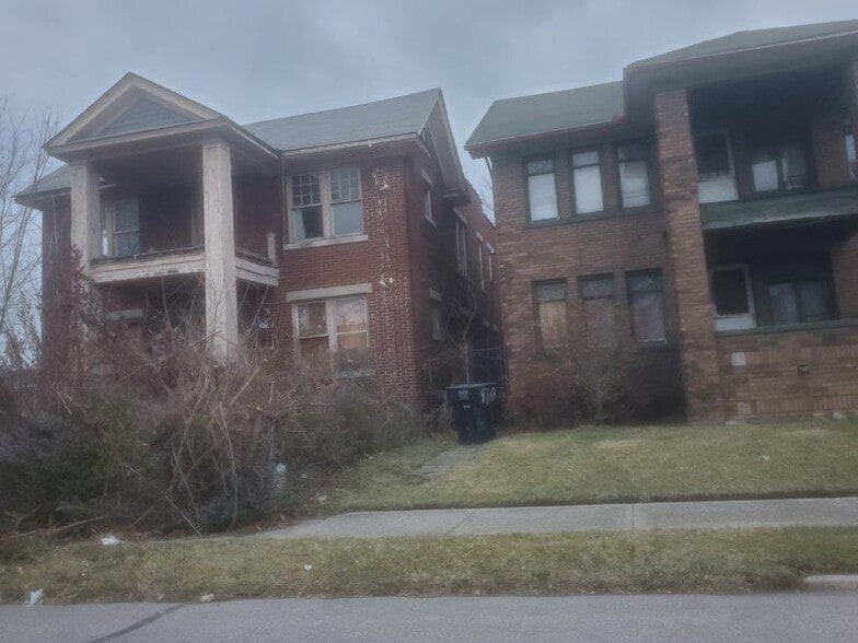 8773 Petoskey Ave, Detroit, MI à vendre - Photo du bâtiment - Image 2 de 5