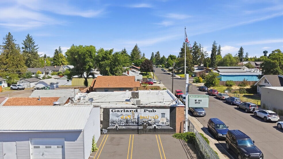 3911 N Madison St, Spokane, WA à vendre - Photo du bâtiment - Image 3 de 56