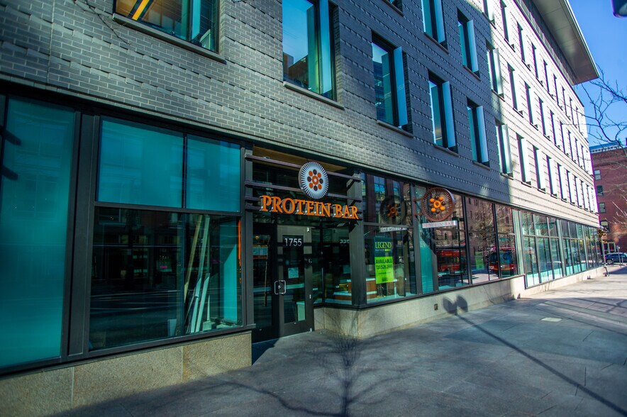 1615 Wynkoop St, Denver, CO à louer - Photo du bâtiment - Image 2 de 4