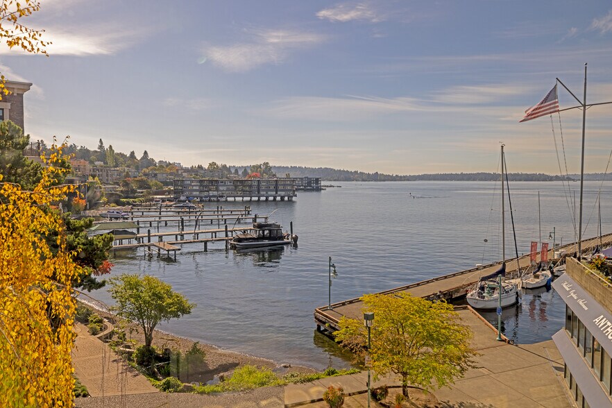 135 Lake St S, Kirkland, WA à louer - Photo du bâtiment - Image 2 de 4