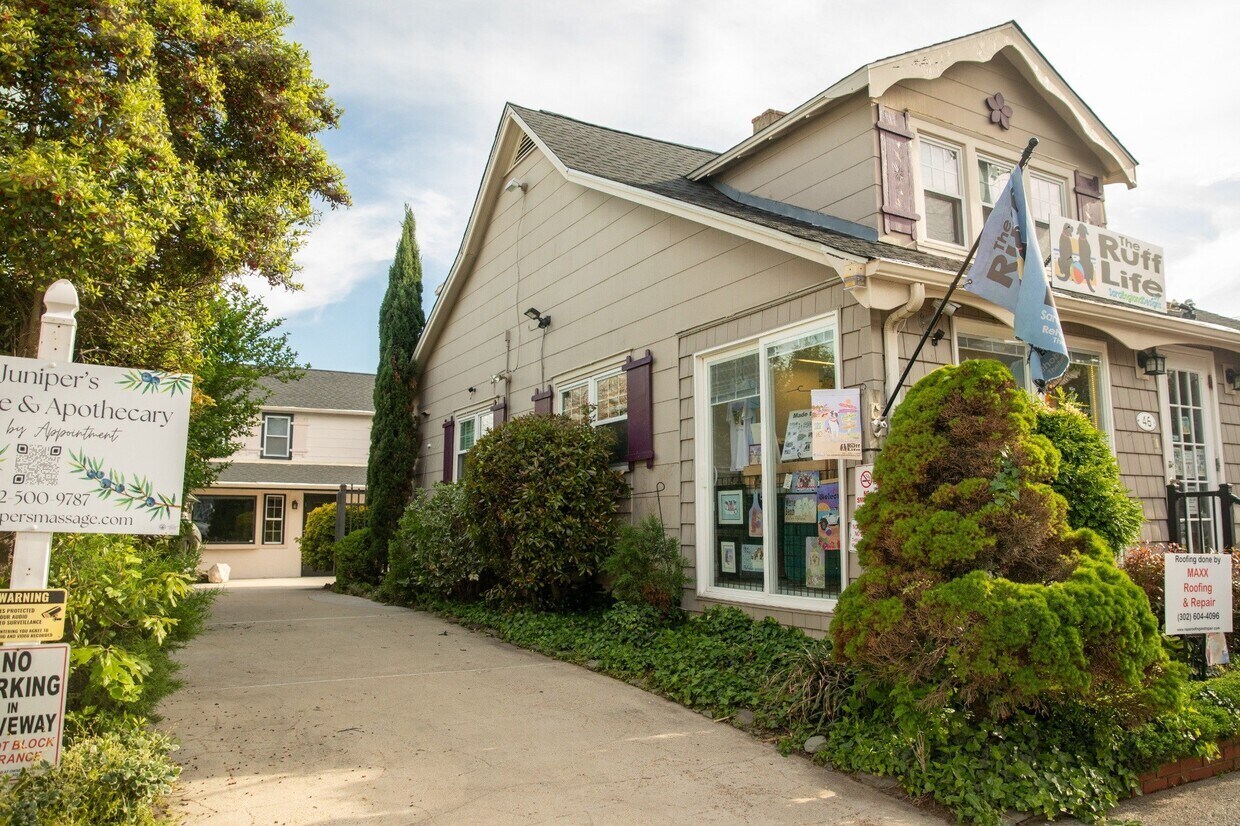 46 Baltimore Ave, Rehoboth Beach, DE for lease Building Photo- Image 1 of 15