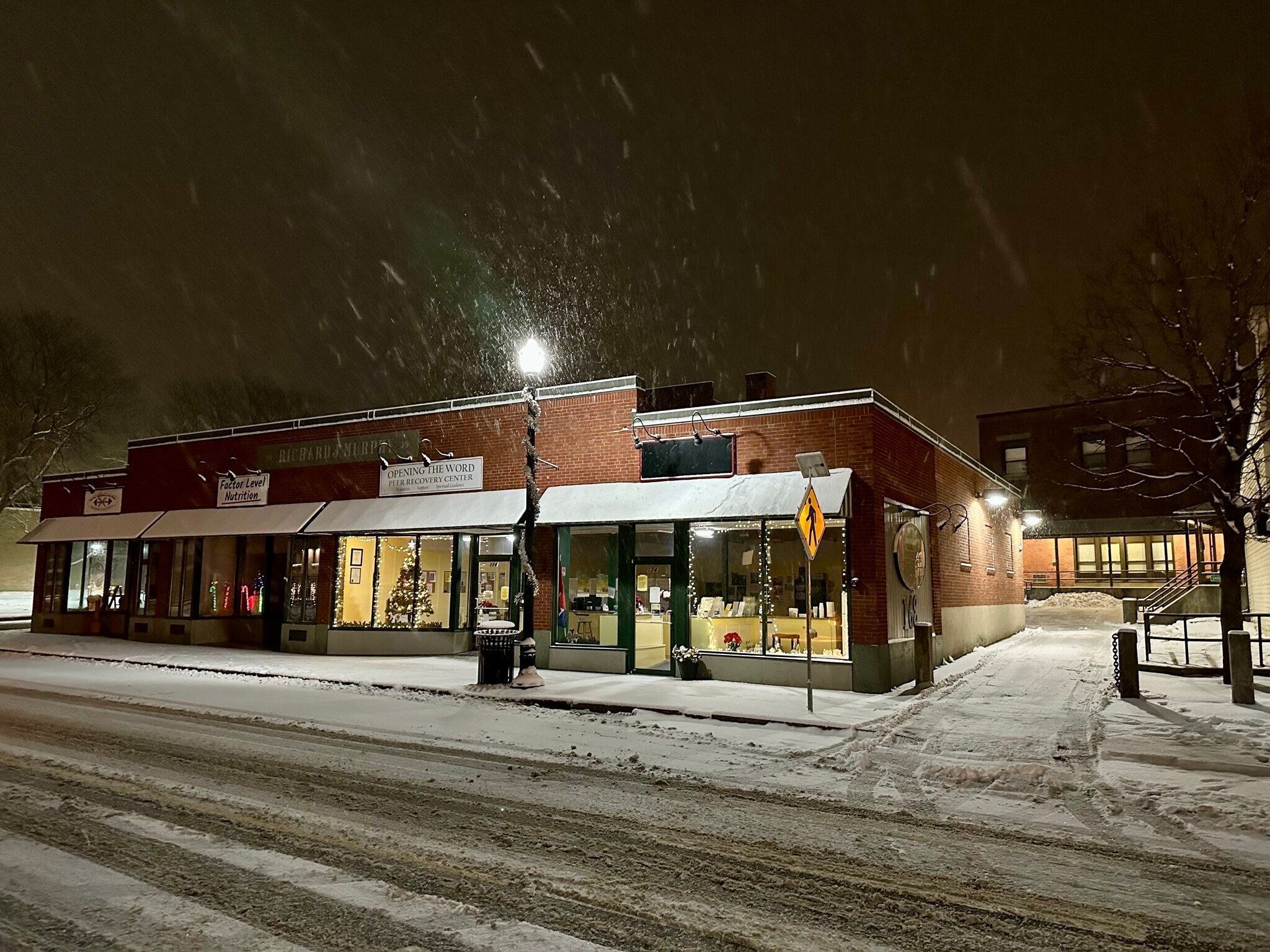 168 Main St, Webster, MA à louer Photo du bâtiment- Image 1 de 6