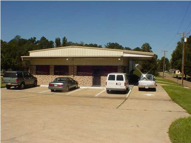 1582 Simpson Highway 149, Mendenhall, MS for sale - Primary Photo - Image 1 of 1