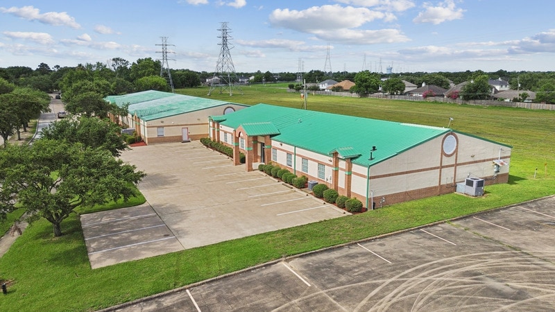 451 Landing Blvd, League City, TX for sale - Building Photo - Image 2 of 13