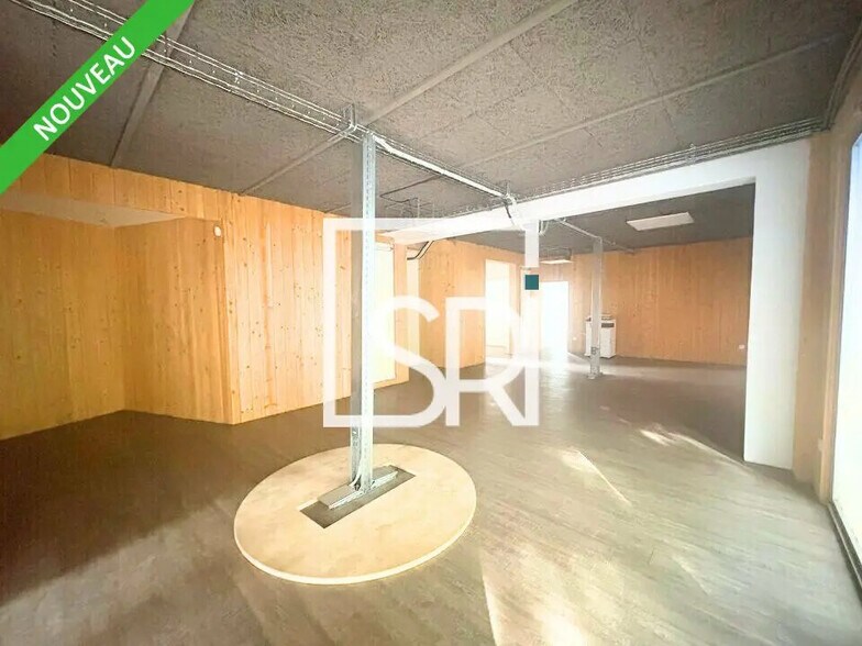 Office in Clermont-Ferrand for lease - Building Photo - Image 2 of 10