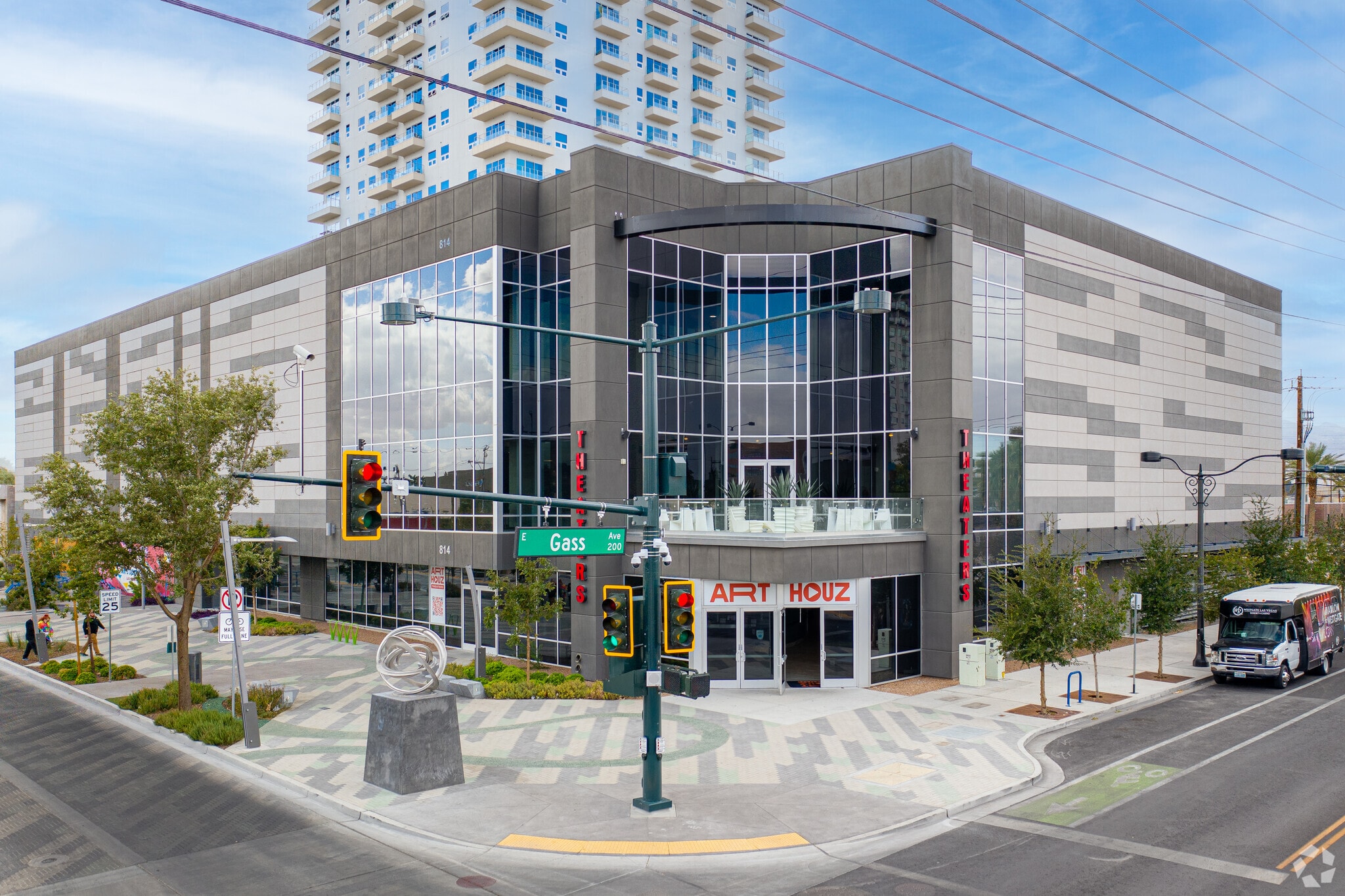 814 S 3rd St, Las Vegas, NV for lease Primary Photo- Image 1 of 12