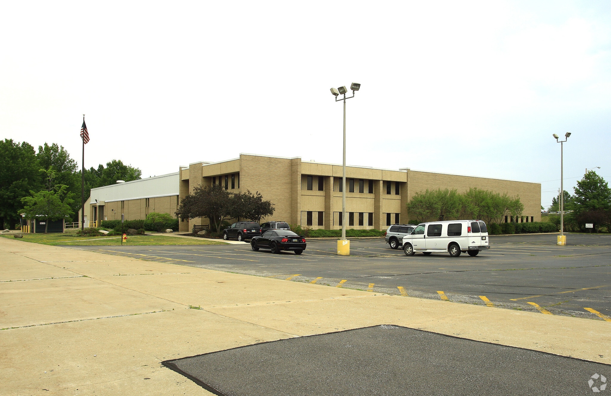 4803 E 345th St, Willoughby, OH for lease Building Photo- Image 1 of 7