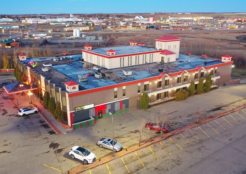 1001 Highway 16 Byp, North Battleford, SK for sale - Building Photo - Image 3 of 6