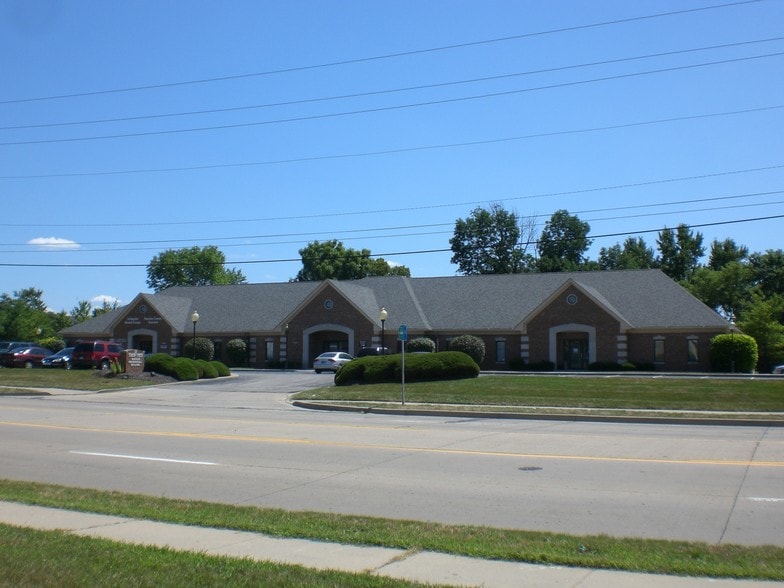 7353-7373 E 21st St, Indianapolis, IN for sale - Building Photo - Image 1 of 9